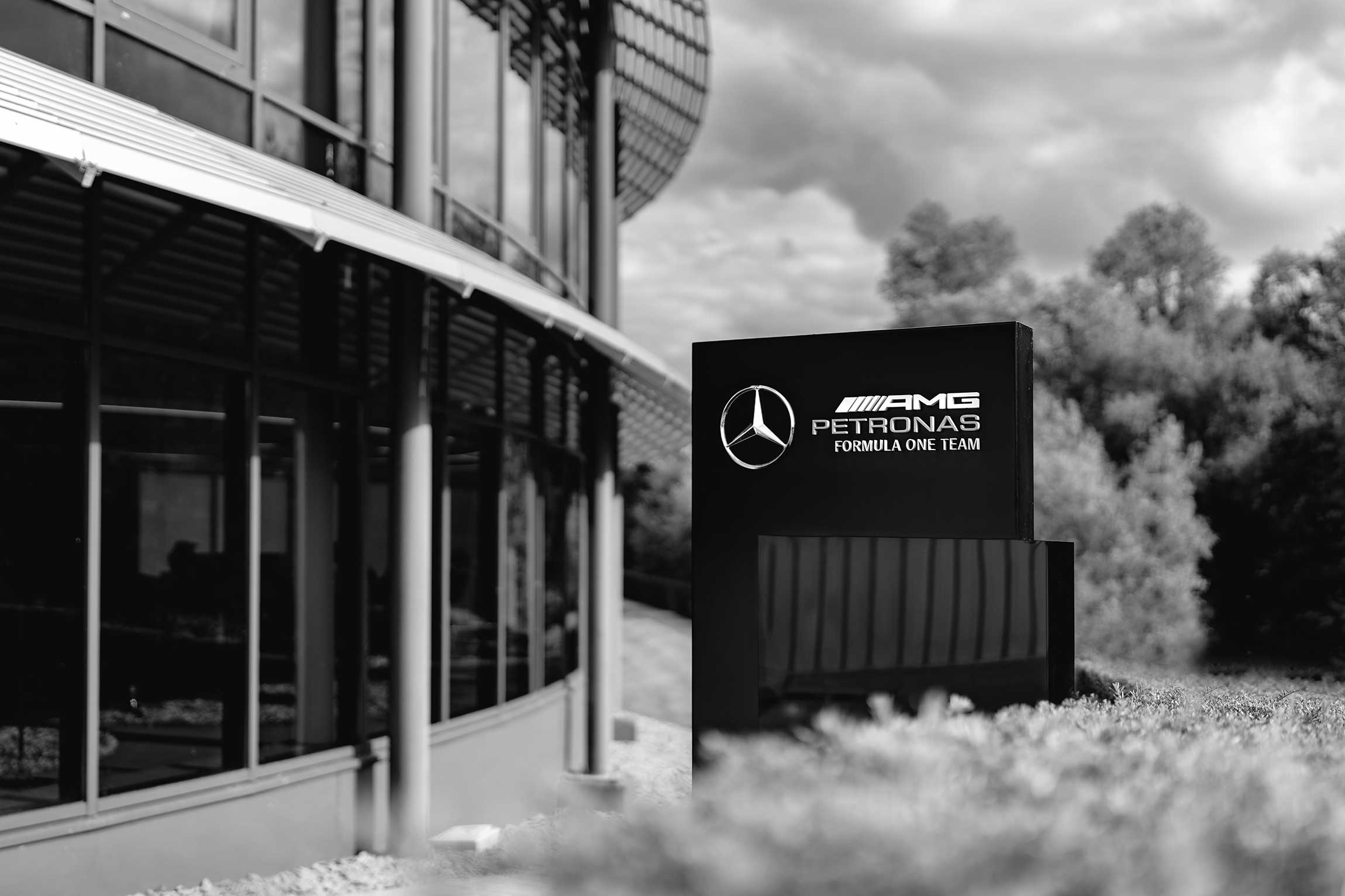 mercedes-amg-factory-industrial-photography0001.jpg