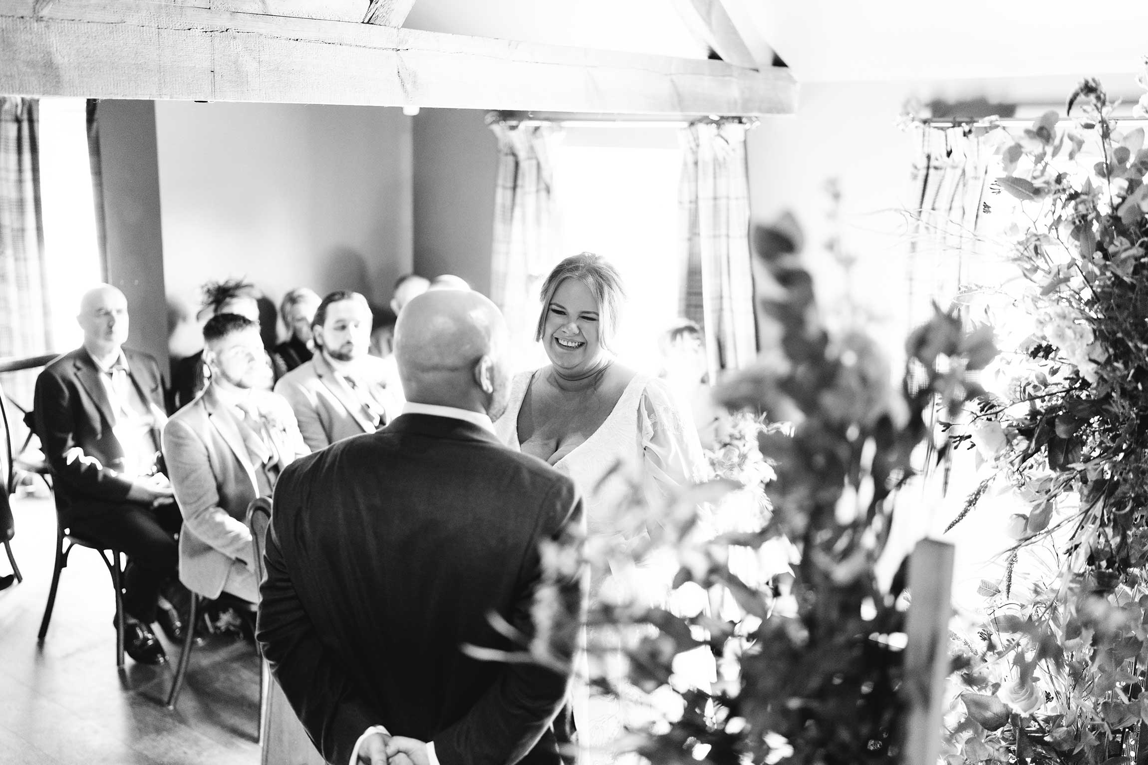 wheatacre-white-lion-wedding-photography-norfolk0121.jpg