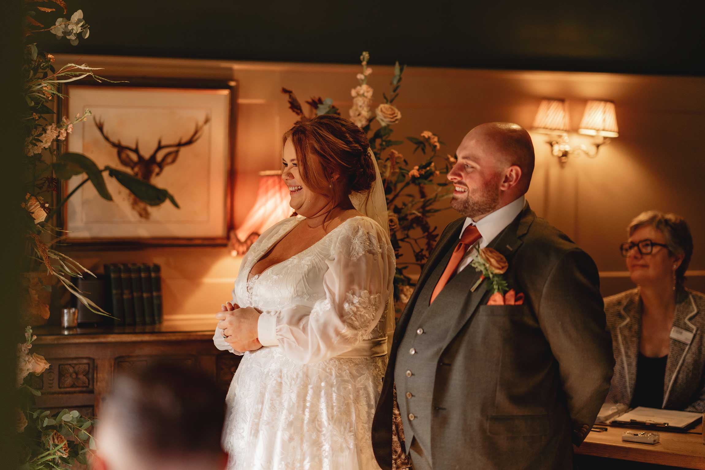 wheatacre-white-lion-wedding-photography-norfolk0126.jpg