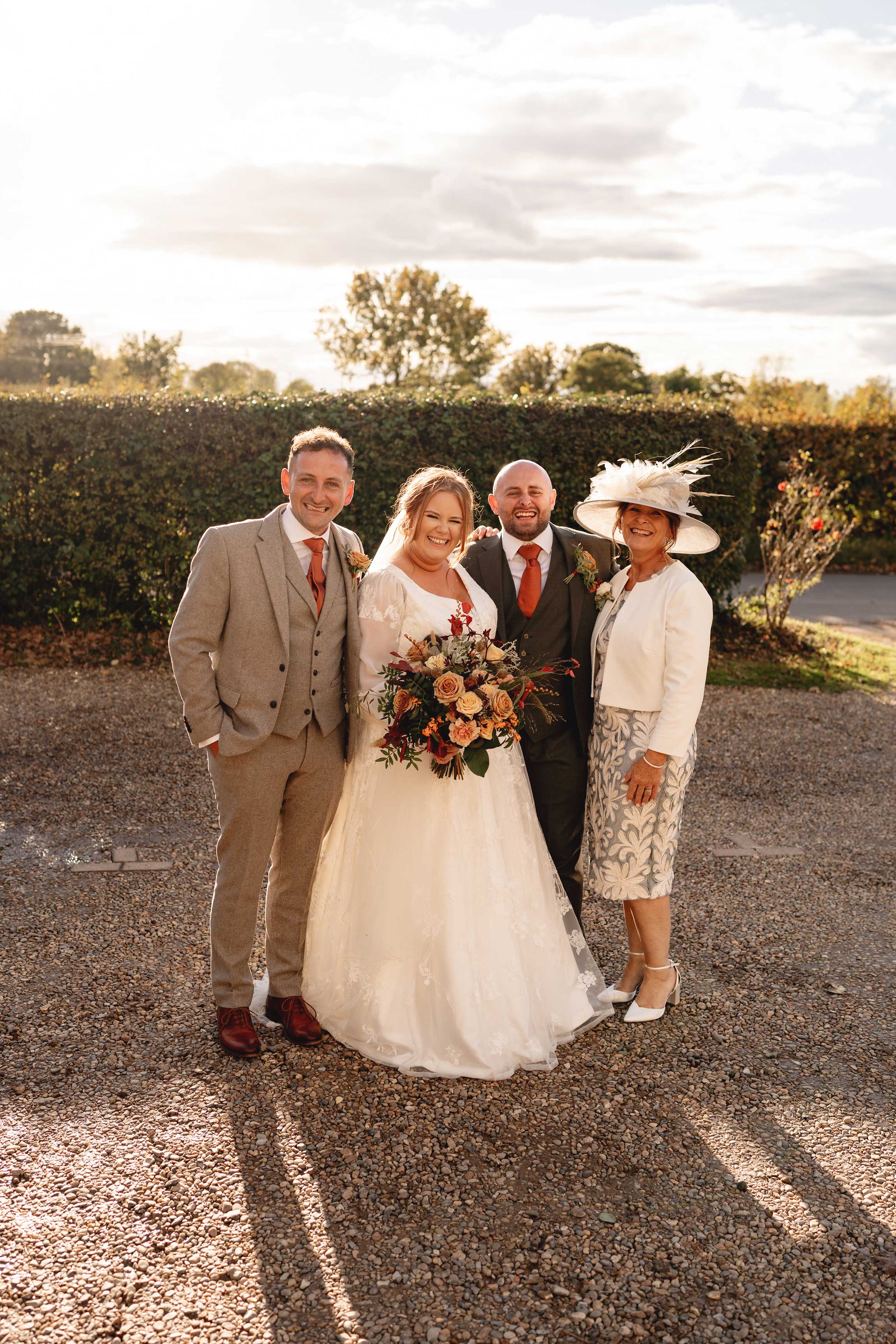 wheatacre-white-lion-wedding-photography-norfolk0202.jpg